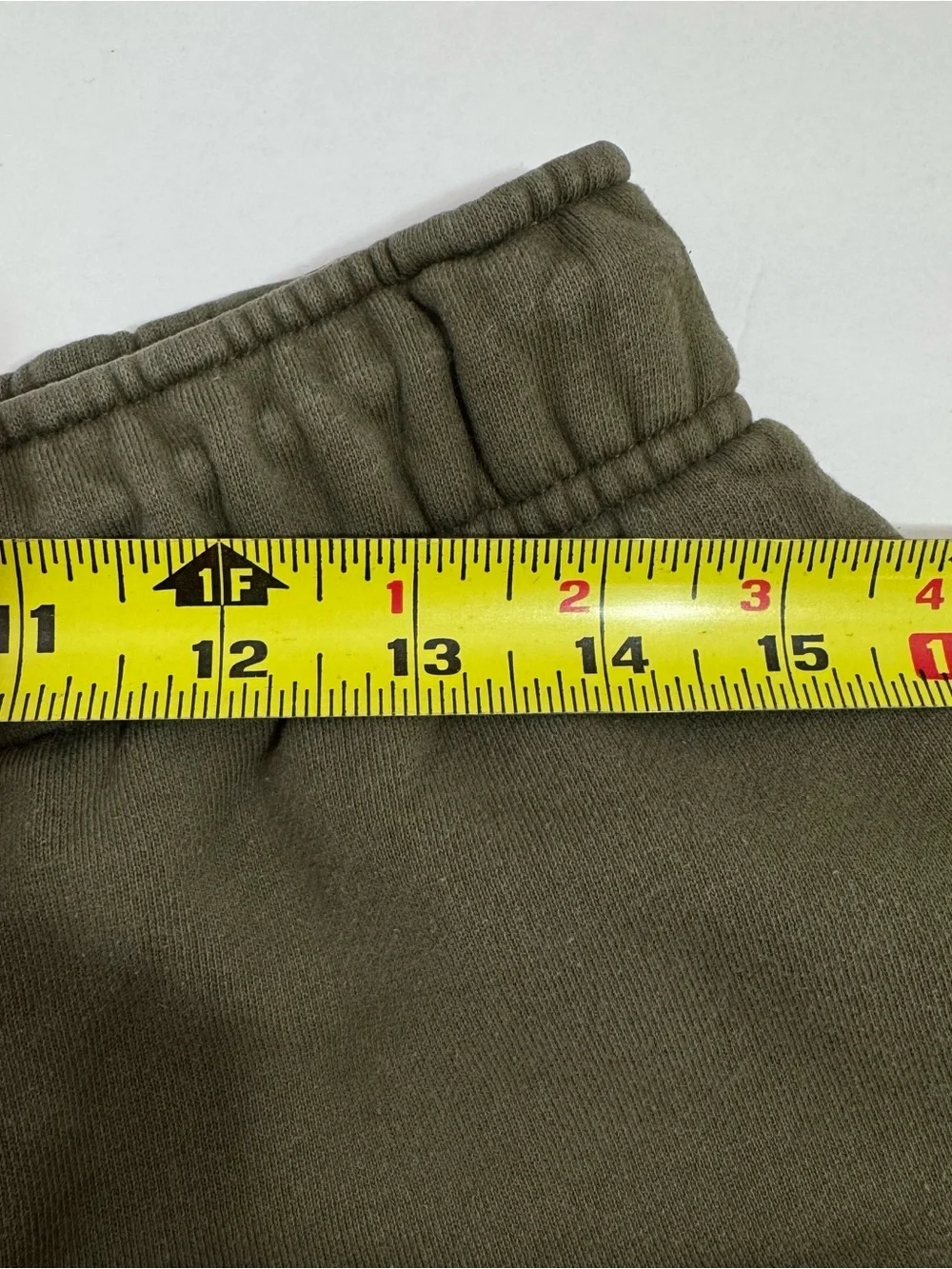 Jordan Olive Green Fleece Sweat Shorts Size M Athletic Lounge Casual Workout